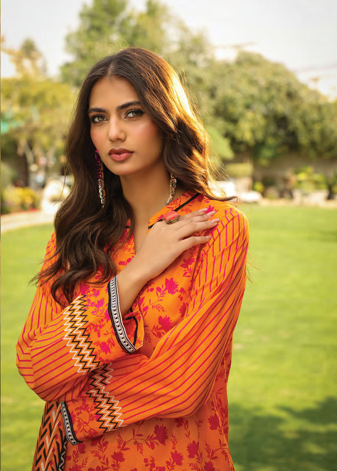 Komal Prints By Lakhany Printed Lawn Suits Unstitched 3 Piece LSM24KP LG-SR-0147-A - Summer Collection