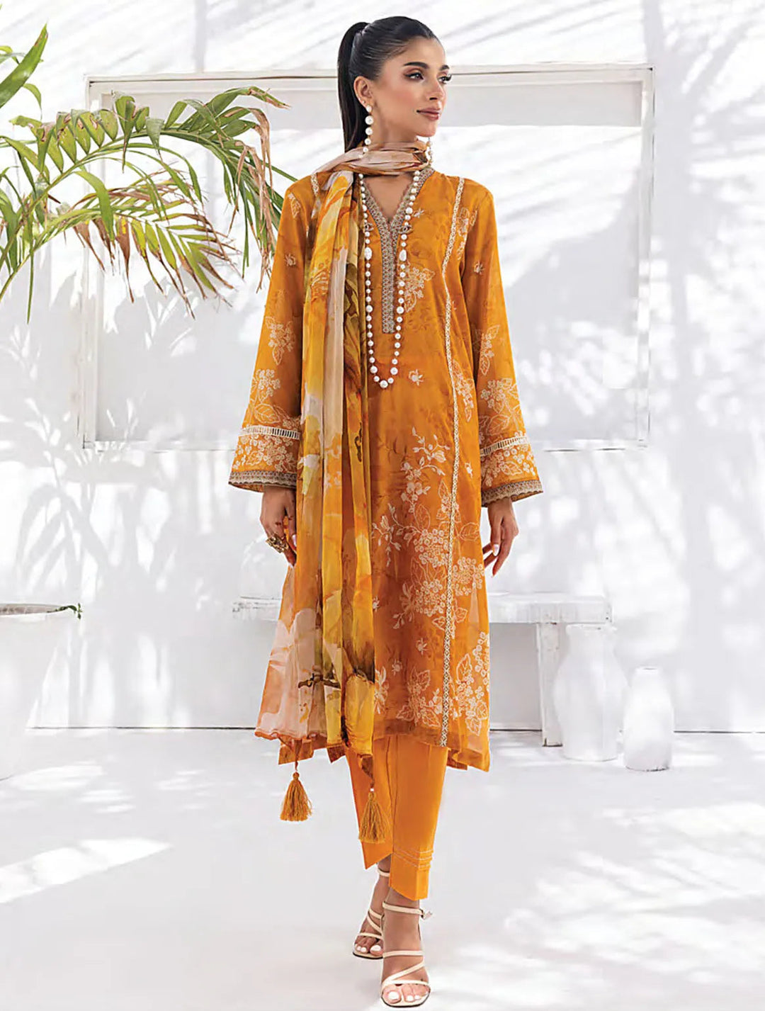 Komal Signature Prints By Lakhany Printed Lawn Suit Unstitched 3 Piece LSM24KS LG-MM-0108 - Summer Collection