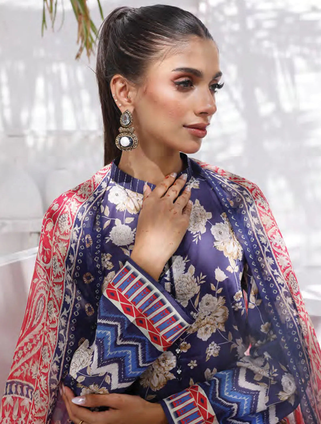 Komal Signature Prints By Lakhany Printed Lawn Suit Unstitched 3 Piece LSM24KS LG-MM-0109 - Summer Collection