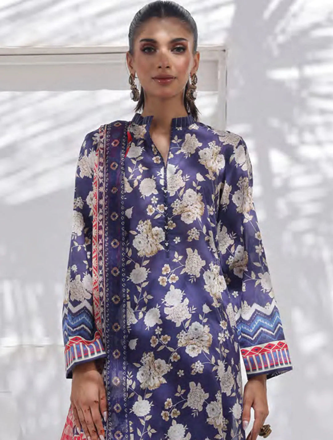 Komal Signature Prints By Lakhany Printed Lawn Suit Unstitched 3 Piece LSM24KS LG-MM-0109 - Summer Collection