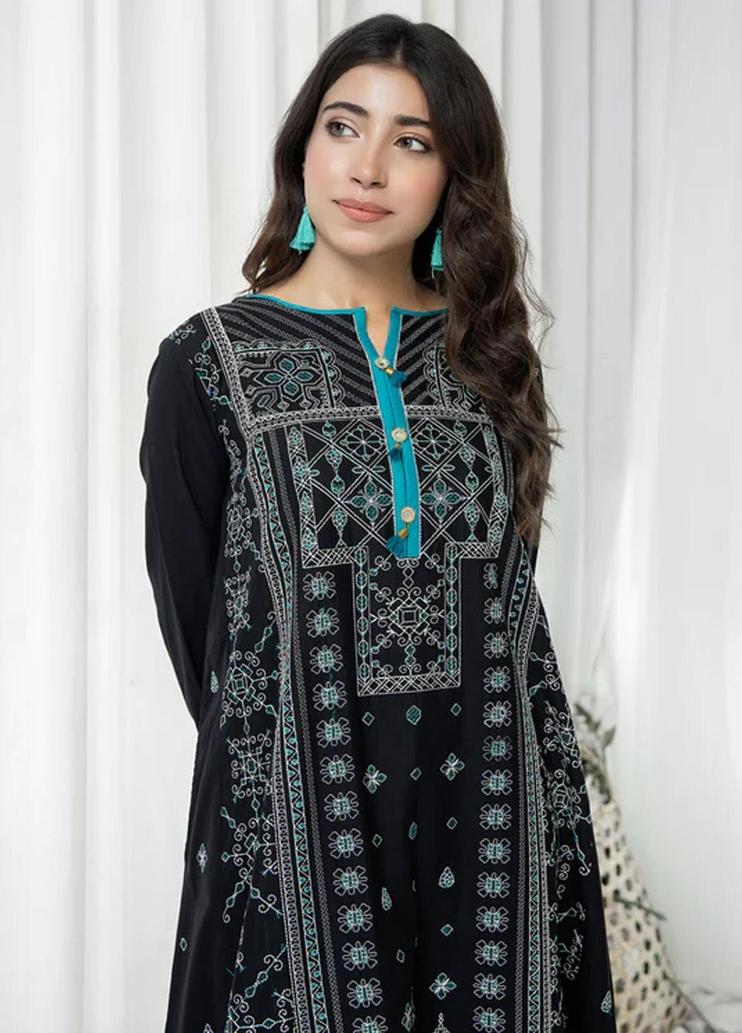 Kross Kulture Pret  Lawn 2 Piece Suit KEB-22109 Black