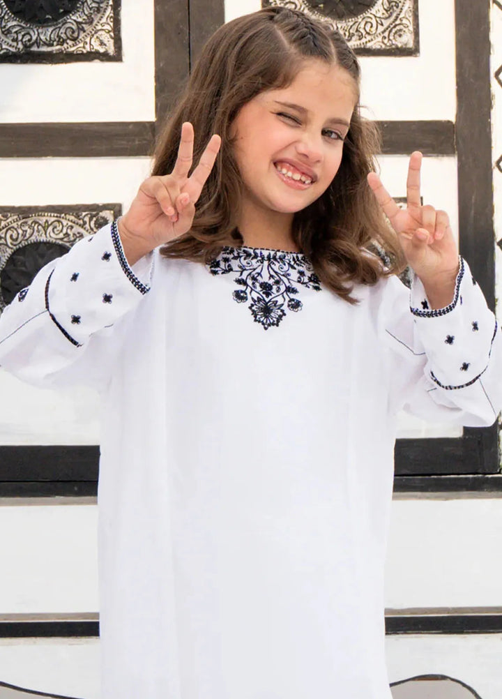 Kross Kulture Pret Casual Lawn 2 Piece Suit Nizakat SKE-452