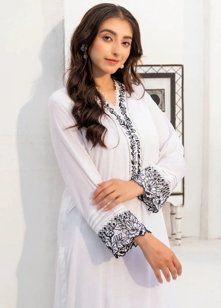 Kross Kulture Pret Embroidered Lawn 2 Piece Suit Araish KGL-00997