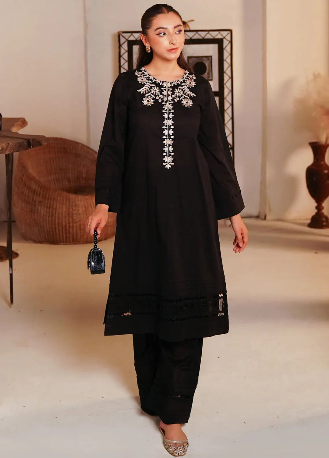 Kross Kulture Pret Embroidered Lawn 2 Piece Suit Naqsh KGL-01001