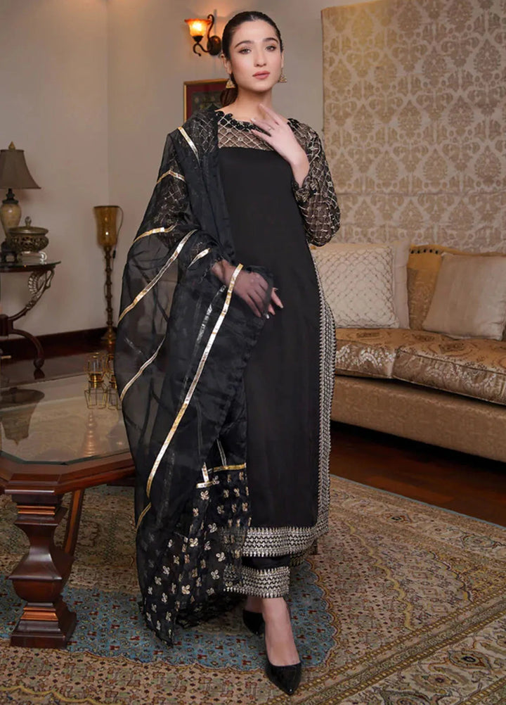 Kross Kulture Pret Embroidered Lawn 3 Piece Suit KLX-01041