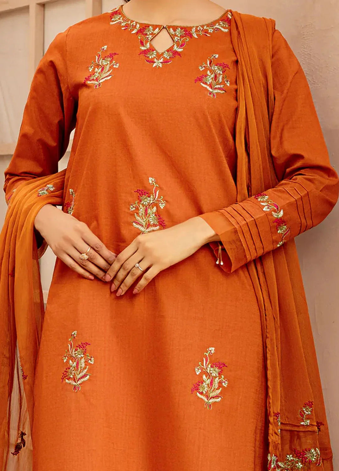 Kross Kulture Pret Embroidered Lawn 3 Piece Suit Muse KE-00676