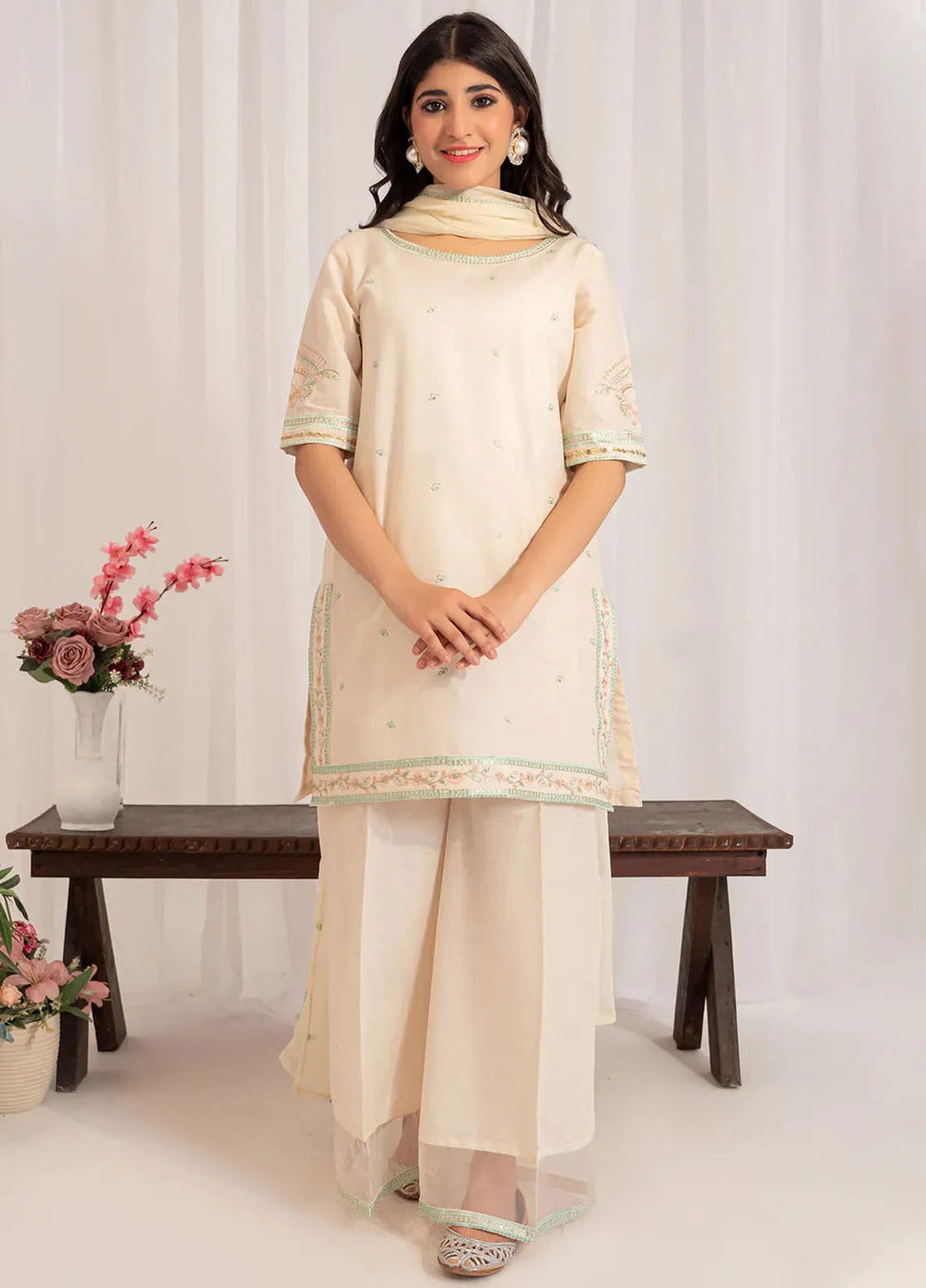 Kross Kulture Pret Embroidered Lawn 3 Piece Suit Qalb KKSG-00779