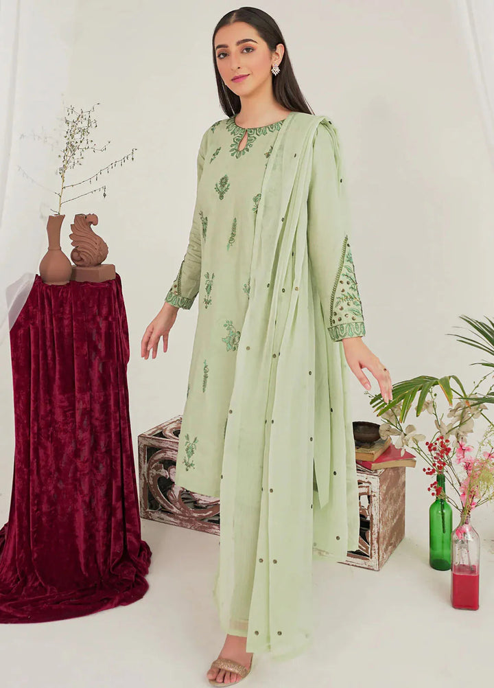 Kross Kulture Pret Embroidered Lawn 3 Piece Suit Ruya KE-00720