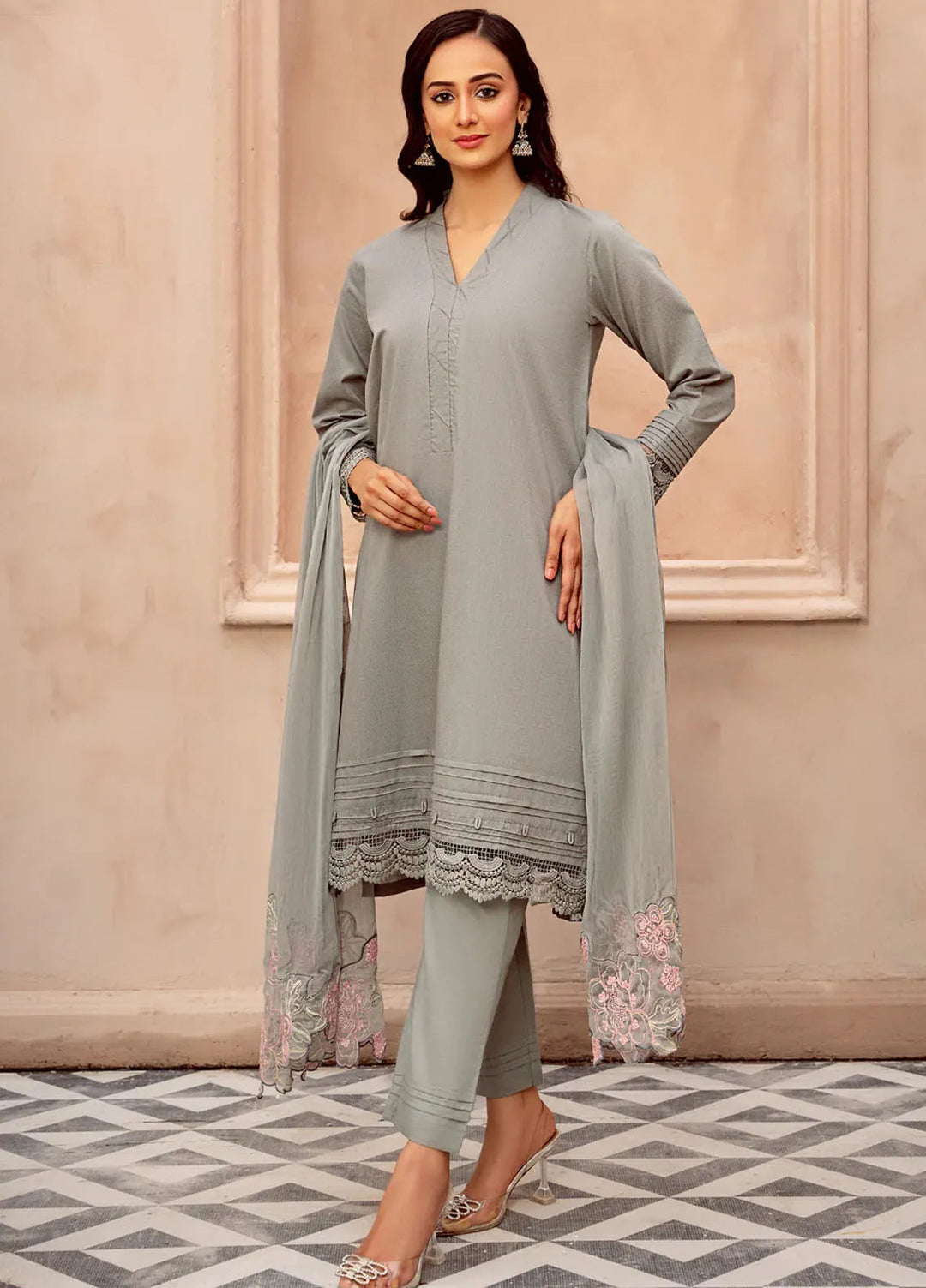 Kross Kulture Pret Embroidered Lawn 3 Piece Suit Stellar KE-00678