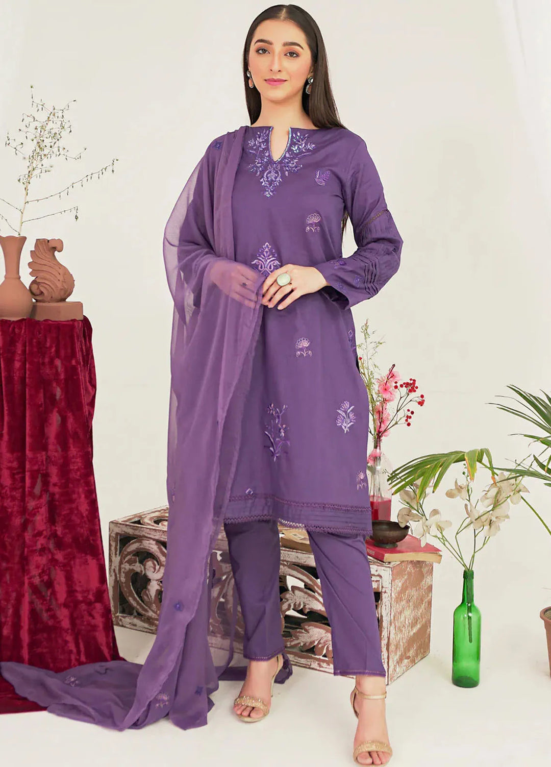 Kross Kulture Pret Embroidered Lawn 3 Piece Suit Zoya KE-00722