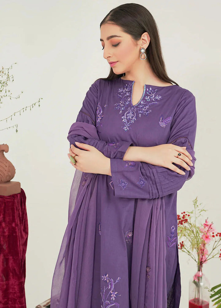 Kross Kulture Pret Embroidered Lawn 3 Piece Suit Zoya KE-00722