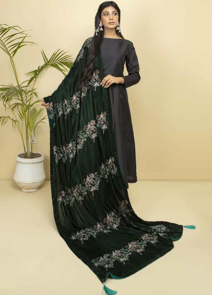 Kross Kulture Embroidered Velvet  Shawl KK21SBS KSH-21003 - Velvet Shawls
