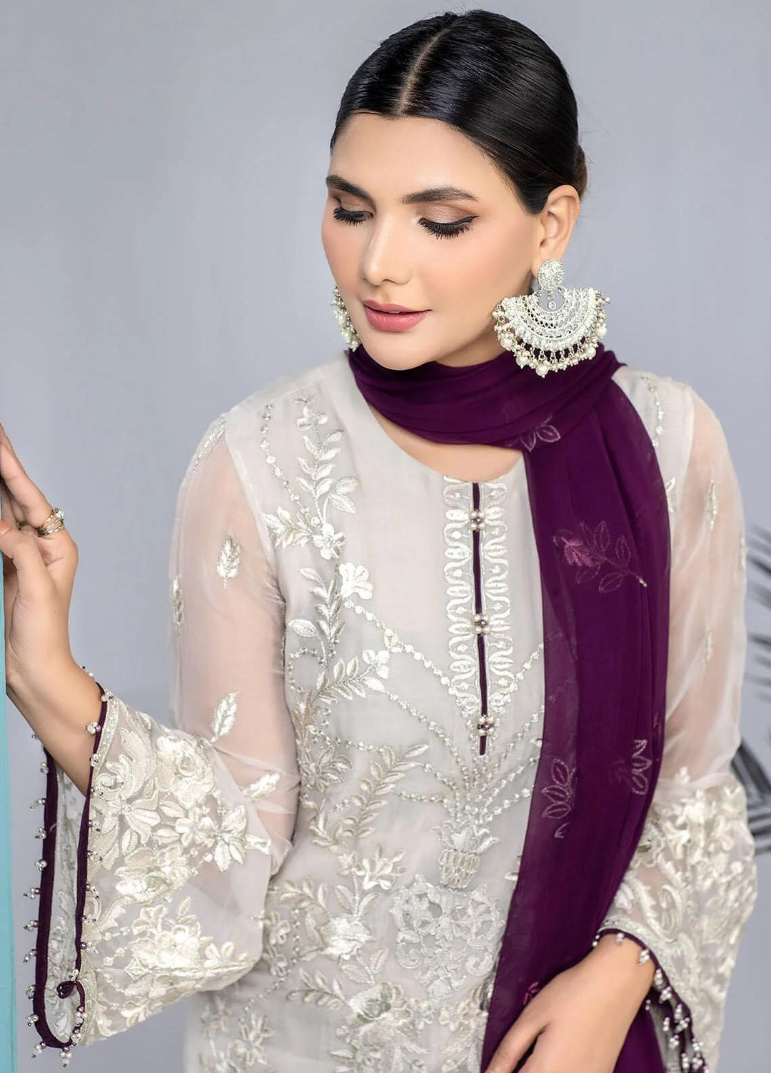 Kuch Khas By Flossie Embroidered Chiffon Suits Unstitched 3 Piece FS23KKLU K-1304 Selene - Luxury Collection