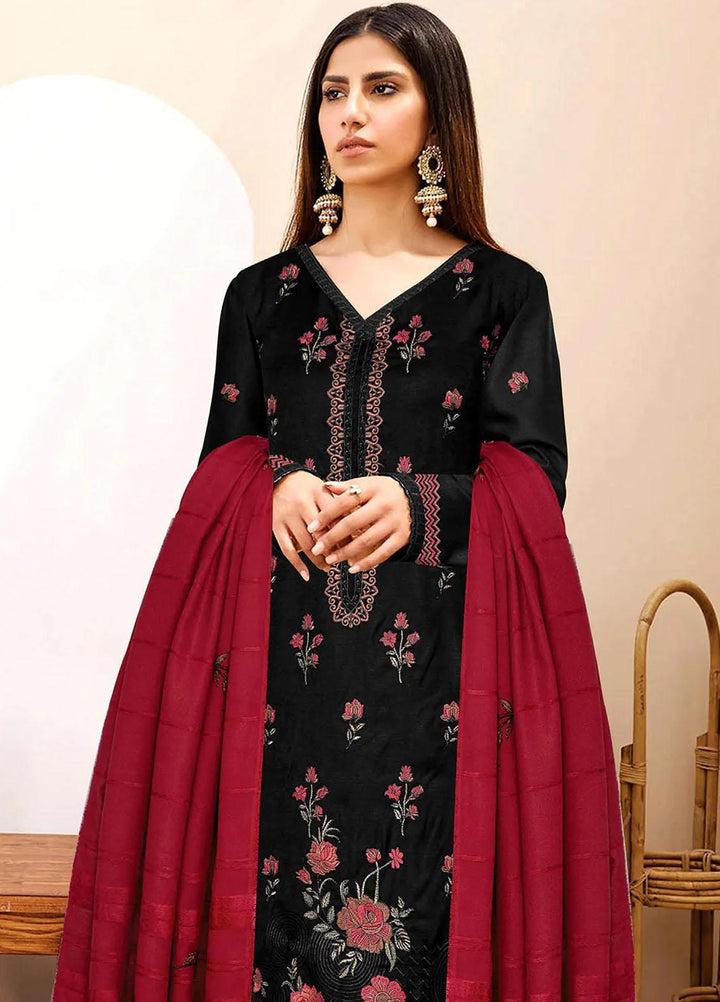 Kuch Khas By Insiya Clothing Embroidered Dhanak Suits Unstitched 3 Piece INS23KK D-07 - Winter Collection