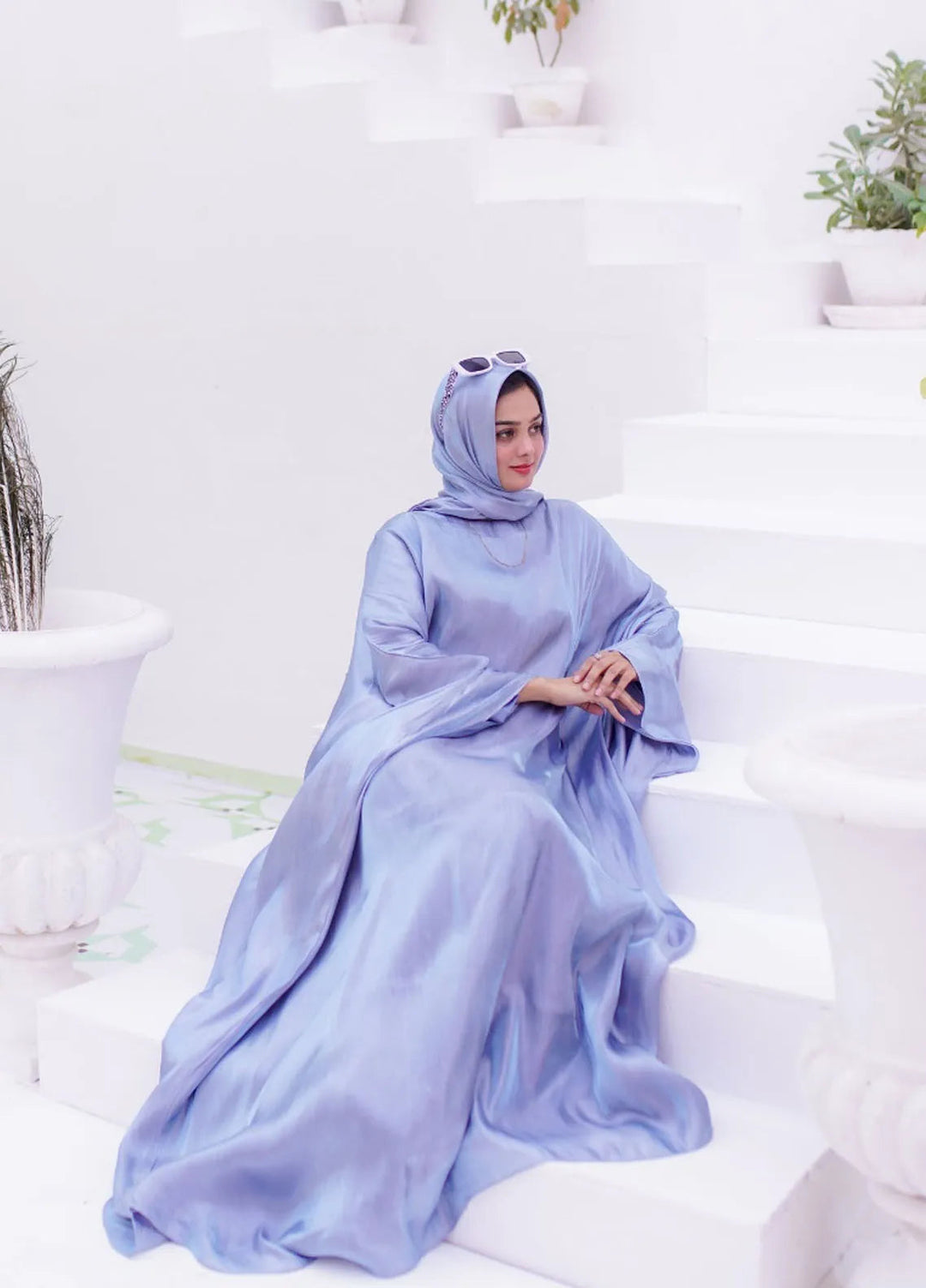 La Khilaba Pret Plain Lava Silk Abaya Lustrous Kaftan