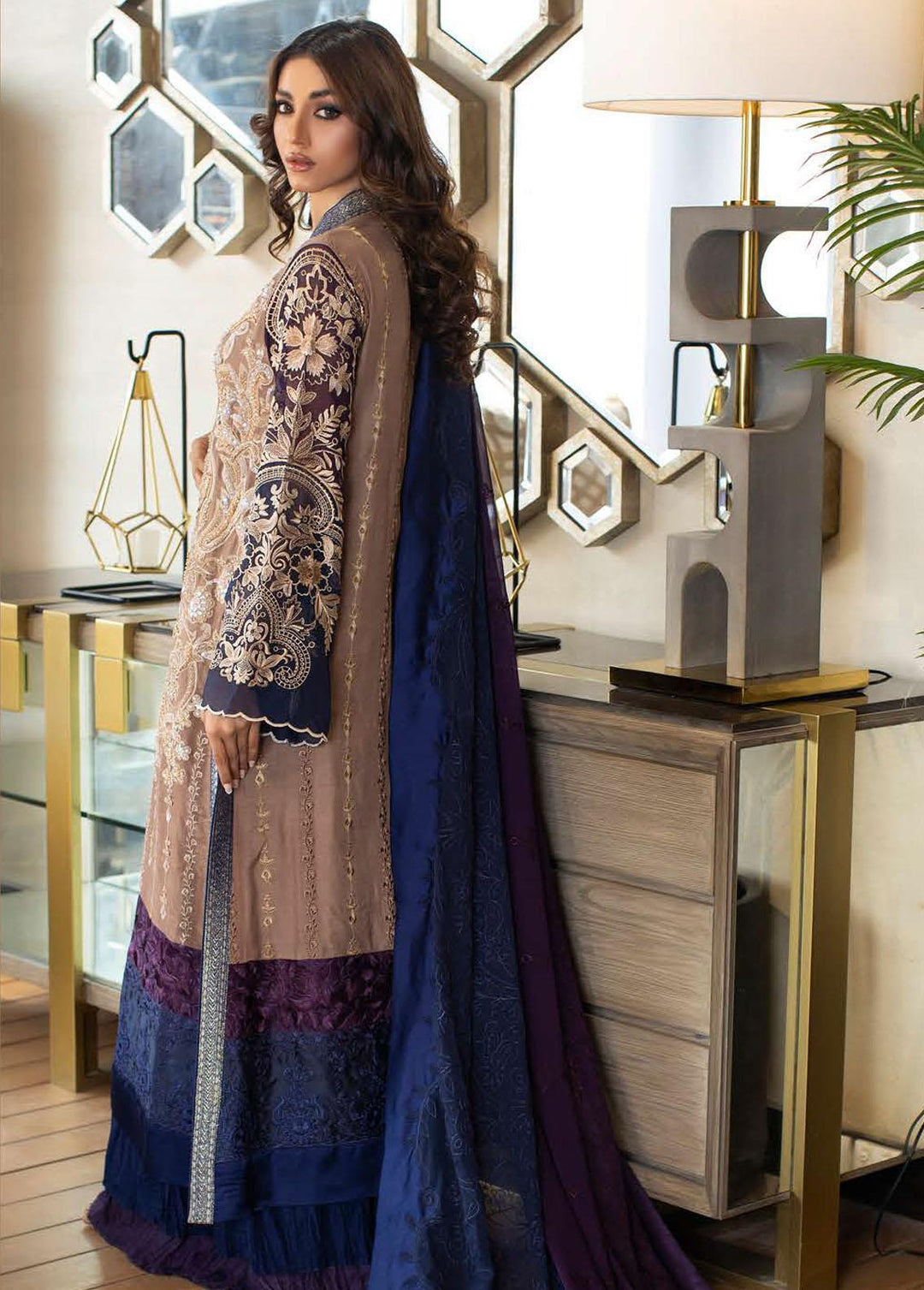 La Soie By Zunuj Embroidered Crepe Suits Unstitched 3 Piece ZJ23LS D-05 - Luxury Collection