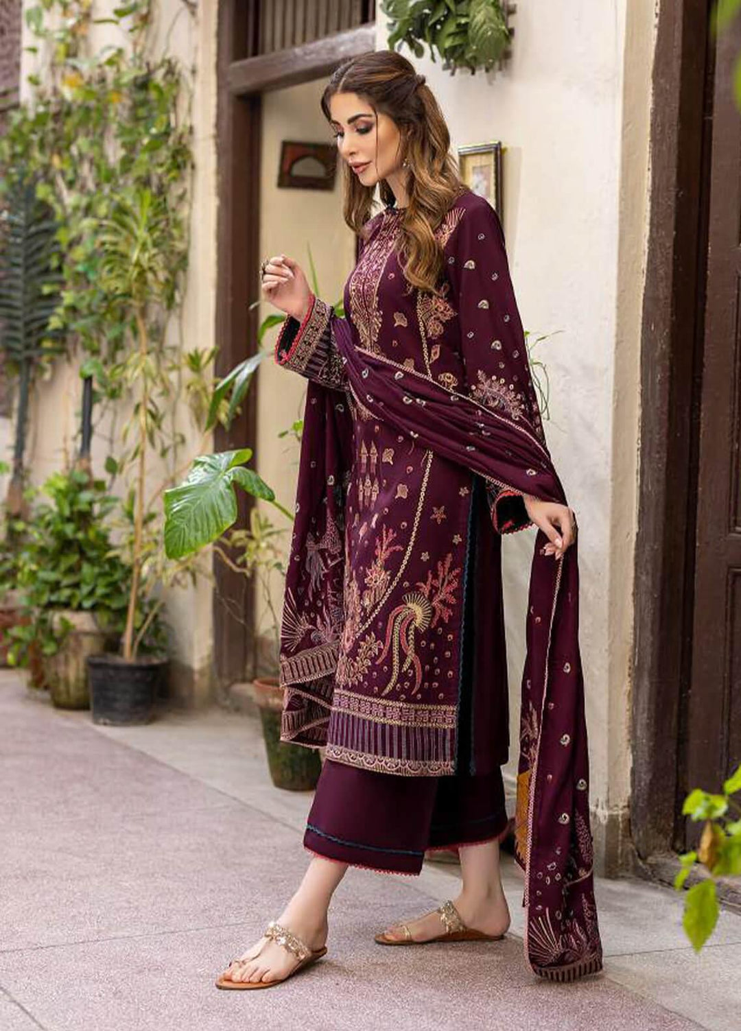 Laadli by Humdum Embroidered Woolen Suits Unstitched 3 Piece HD22L D-06 - Winter Collection