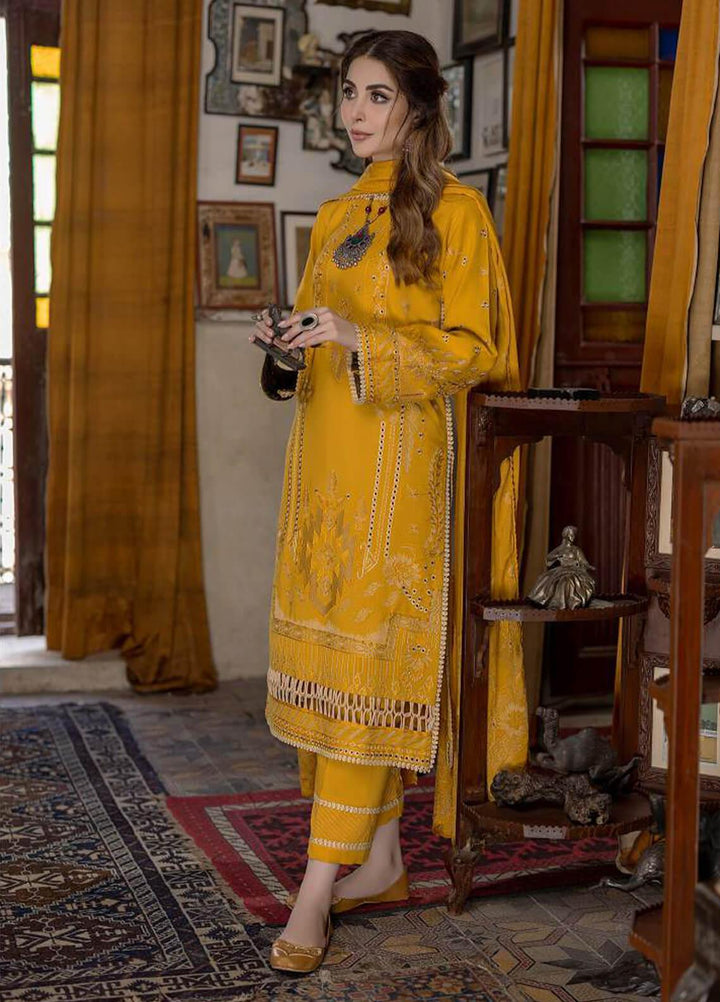 Laadli by Humdum Embroidered Woolen Suits Unstitched 3 Piece HD22L D-08 - Winter Collection