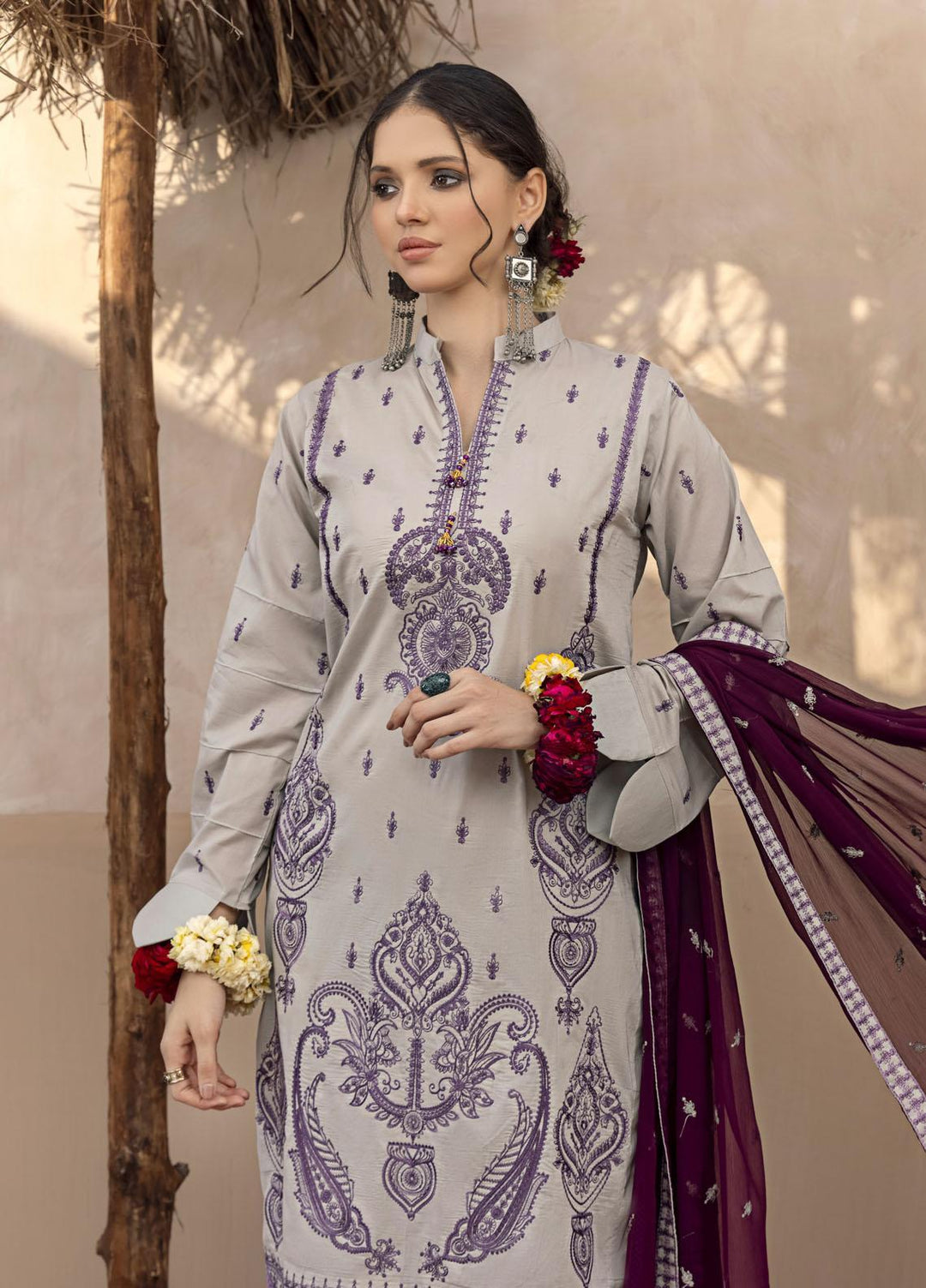 Laadli By Humdum Embroidered Lawn Suits Unstitched 3 Piece HD23L D-10 - Summer Collection