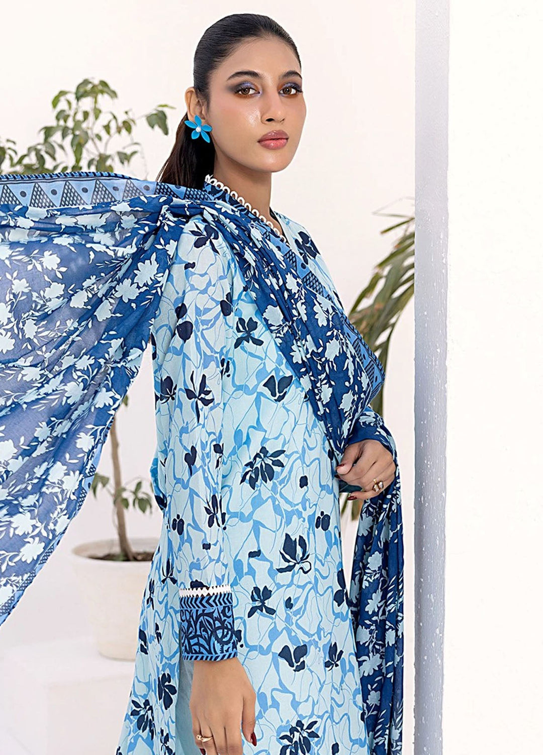 Laira by Salitex Printed Lawn Suits Unstitched 3 Piece SSW6U3P243UT - Summer Collection