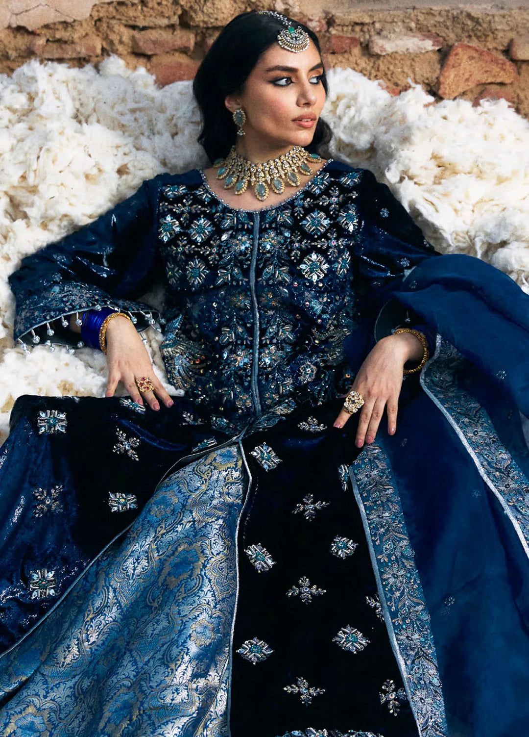 Laj by Lajwanti Unstitched Velvet 3 Piece Suit D-04