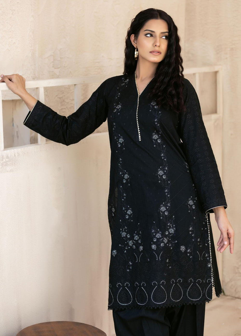 Lakhany Pret Embriodered Cambric Shirt LSM-2635