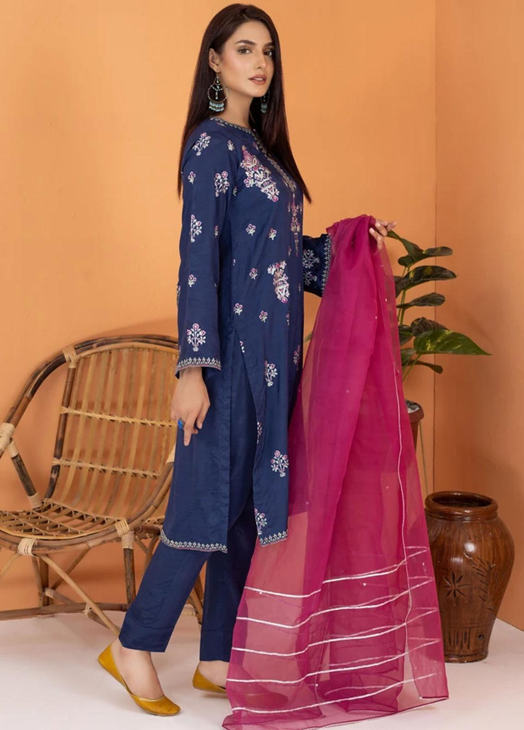 Lakhany Luxury Pret  Raw Silk 3 Piece Suit LSM-2505