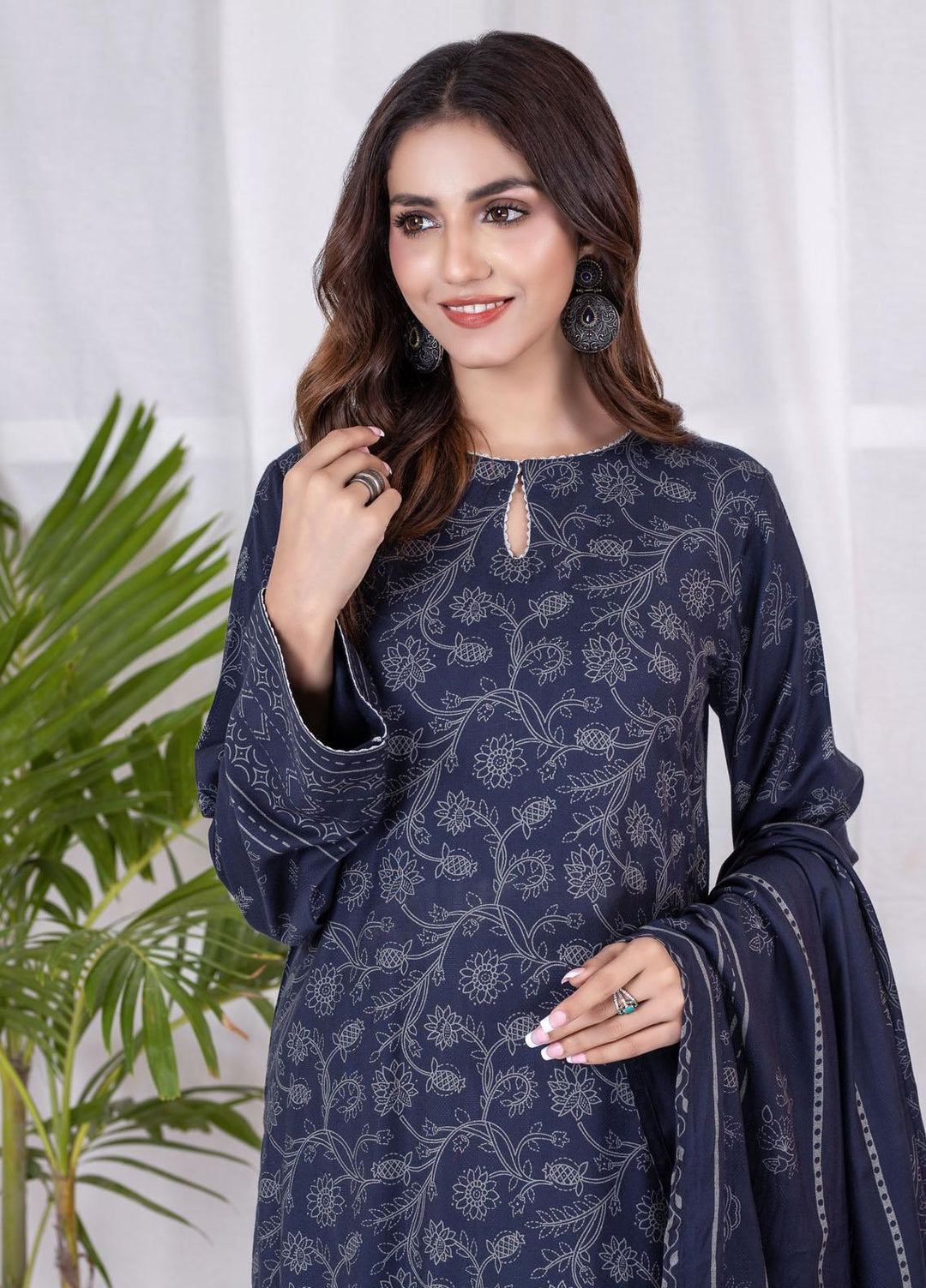 Lakhany Printed Cashmi Vool Suits Unstitched 3 Piece LSM21CV CVC-1013-A - Winter Collection