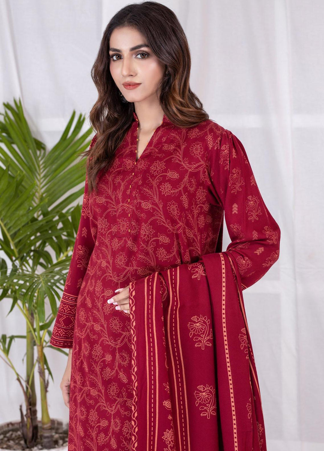 Lakhany Printed Cashmi Vool Suits Unstitched 3 Piece LSM21CV CVC-1013-B - Winter Collection