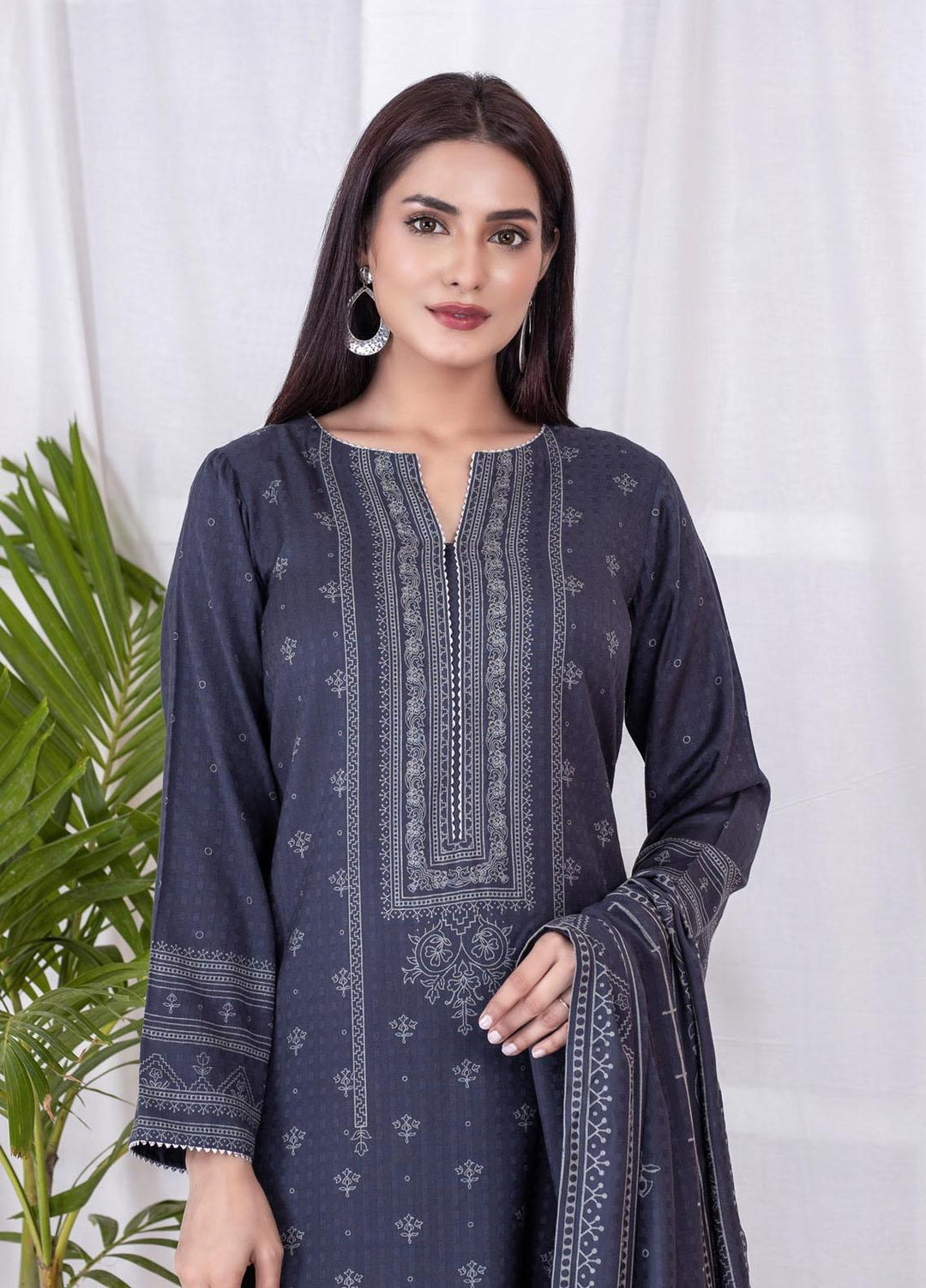 Lakhany Printed Cashmi Vool Suits Unstitched 3 Piece LSM21CV CVC-1015-B - Winter Collection