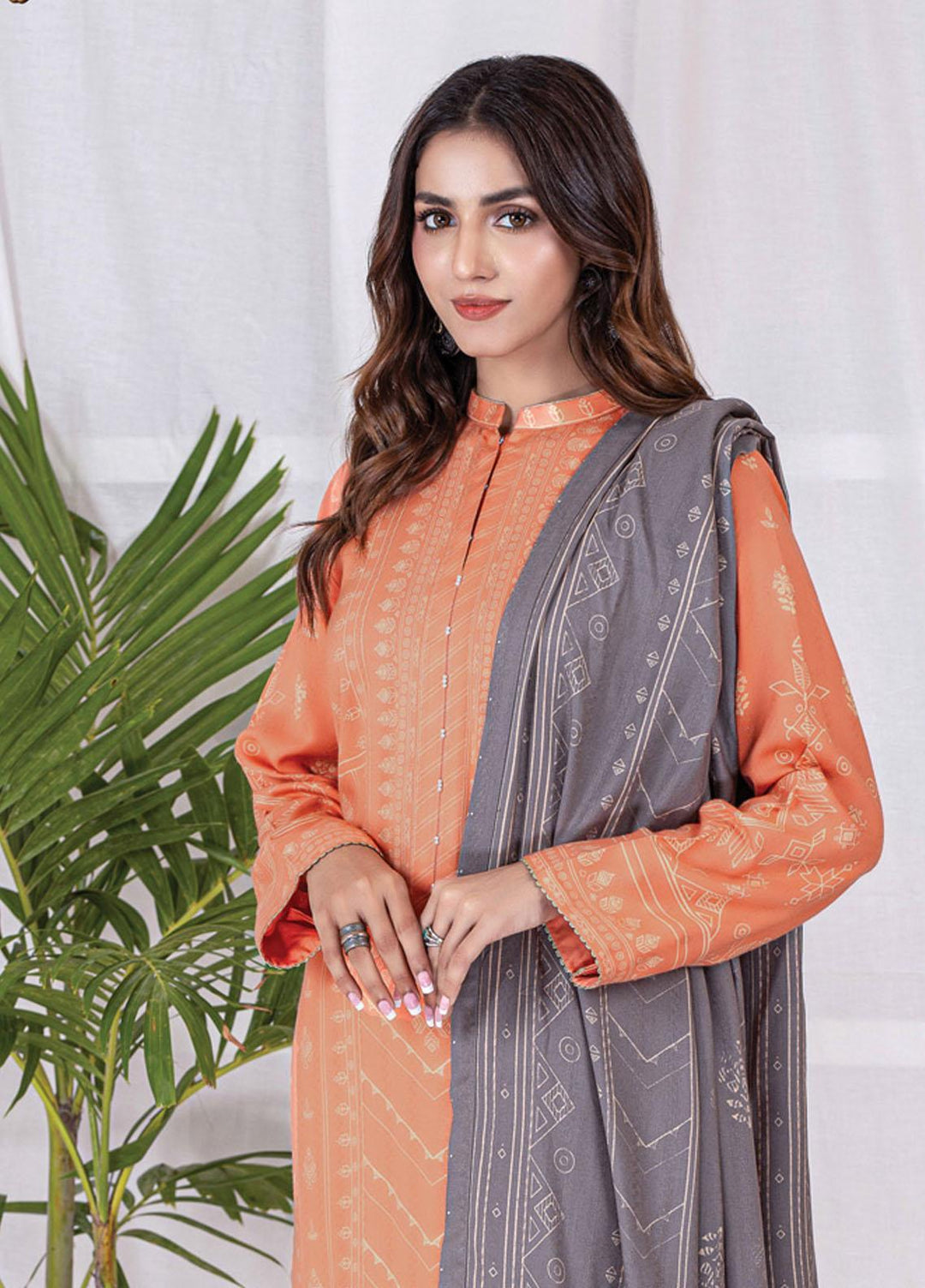 Lakhany Printed Cashmi Vool Suits Unstitched 3 Piece LSM21CV CVC-1019-A - Winter Collection