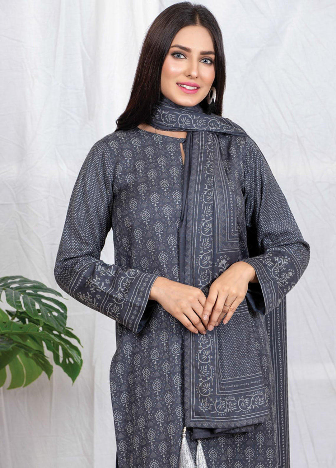 Lakhany Printed Cashmi Vool Suits Unstitched 3 Piece LSM21CV-2 CVC-1030-B - Winter Collection