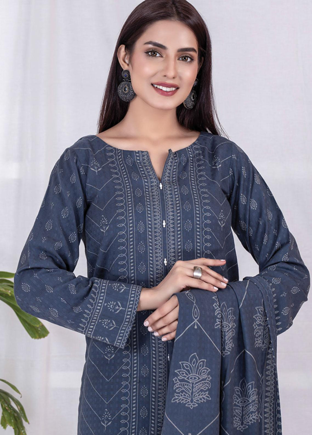 Lakhany Printed Cashmere Wool Suits Unstitched 3 Piece LSM21-CV3 CVC-1035-A - Winter Collection