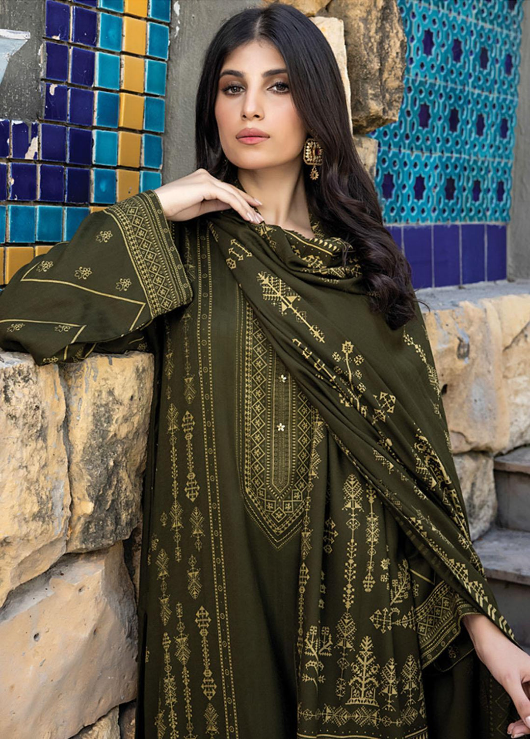 Lakhany Printed Woven Suits Unstitched 3 Piece LSM22-CV2 CVC-1011-C - Winter Collection