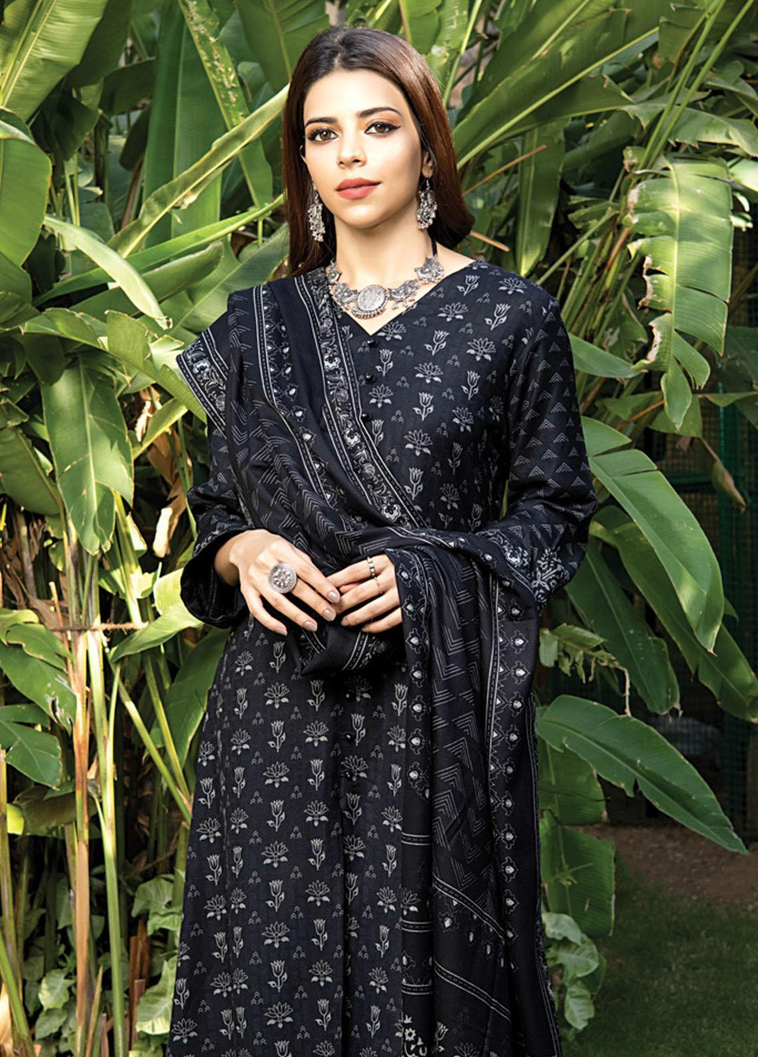 Lakhany Printed Woven Suits Unstitched 3 Piece LSM22-CV2 CVC-1013-C - Winter Collection