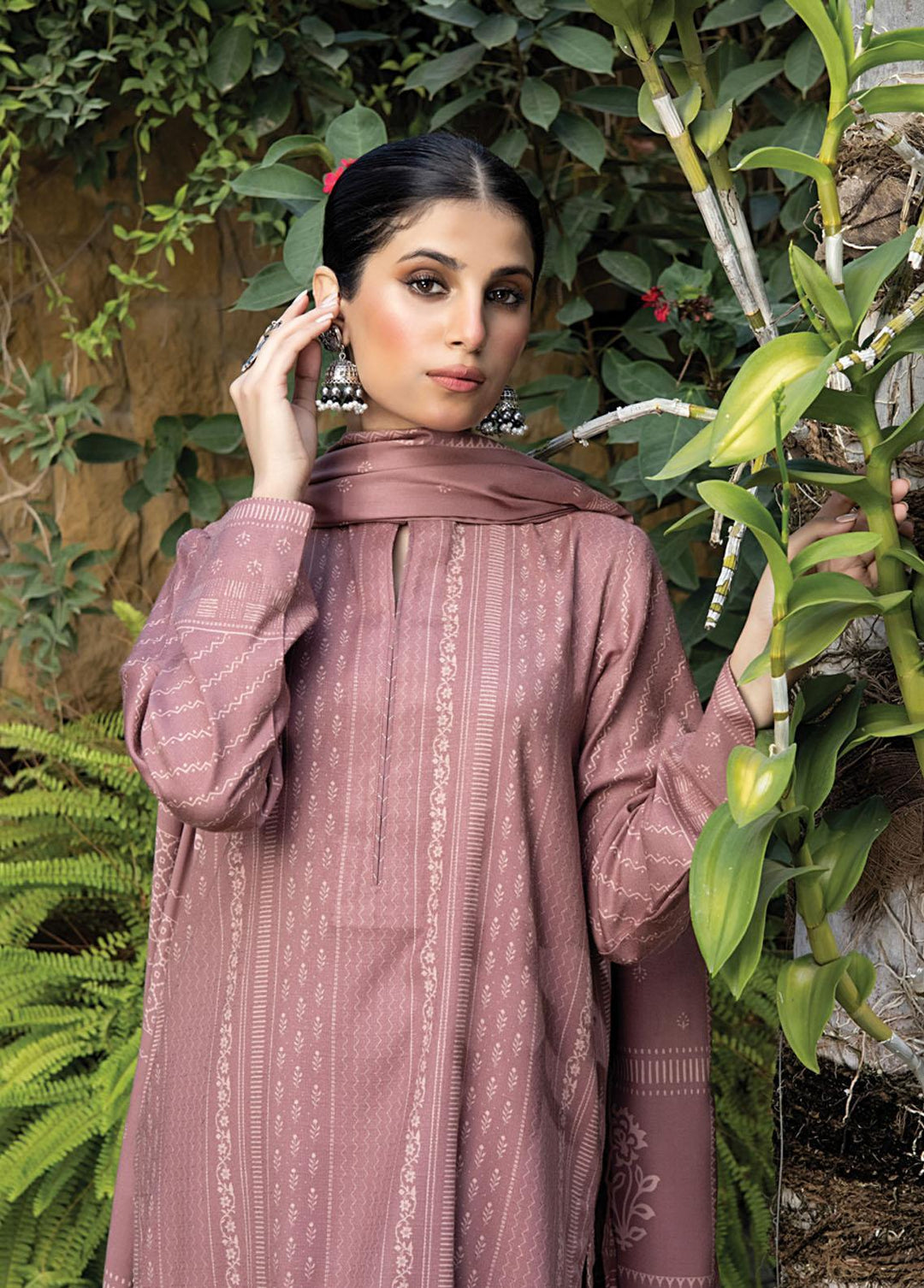 Lakhany Printed Woven Suits Unstitched 3 Piece LSM22-CV2 CVC-1016-C - Winter Collection