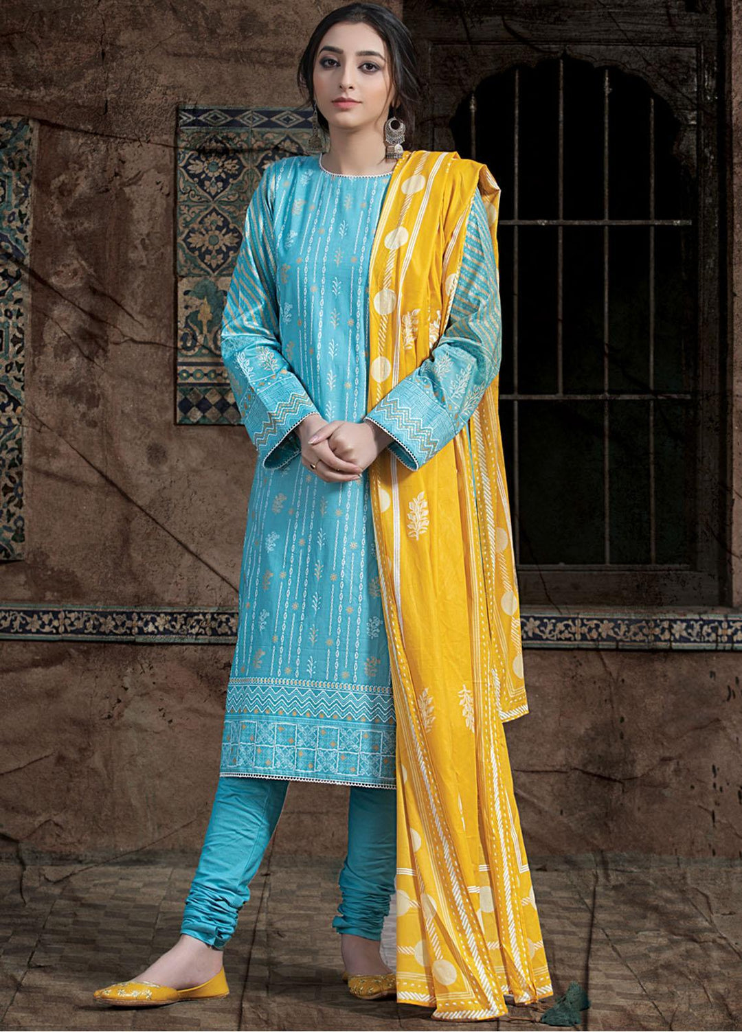 Dareechay By Lakhany Printed Lawn Suits Unstitched 3 Piece LSM21D 3005 - Summer Collection