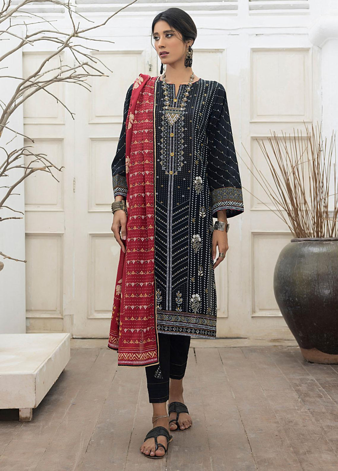 Lakhany Printed Lawn Suits Unstitched 3 Piece LSM23D DPC-ZH-0022 - Summer Collection