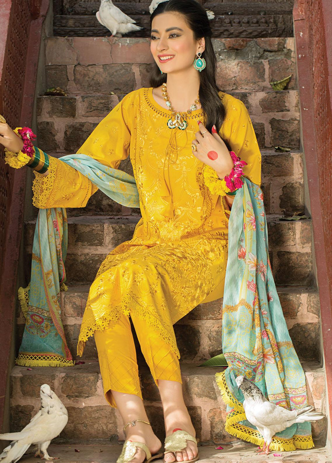 Lakhany Embroidered Jacquard Suit Unstitched 3 Piece LSM22E EDE-7114 - Eid Collection