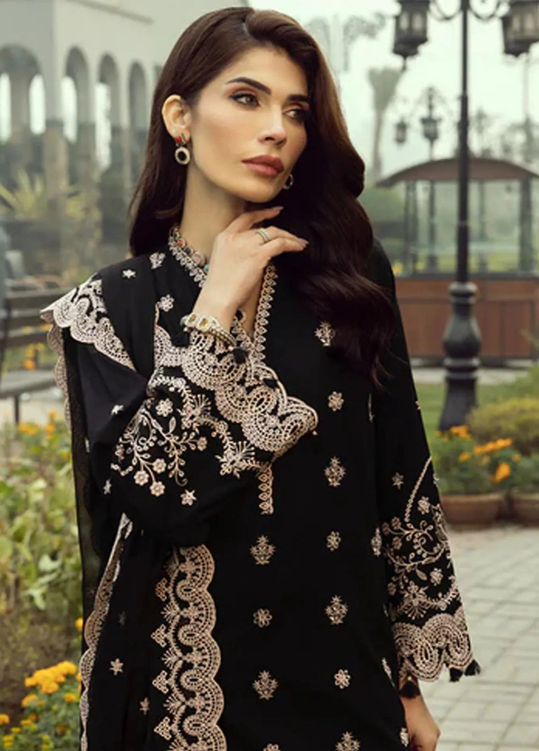 Lakhany Embroidered Lawn Suits Unstitched 3 Piece LSM25EL LG-IZ-0305 - Eid Collection