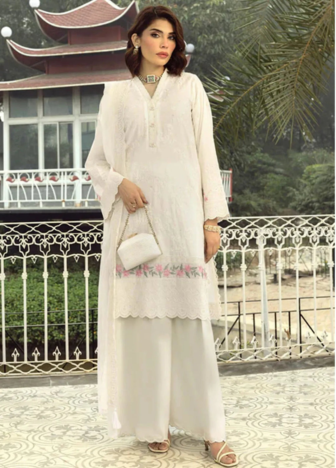 Lakhany Embroidered Lawn Suits Unstitched 3 Piece LSM25EL LG-IZ-0311 - Eid Collection