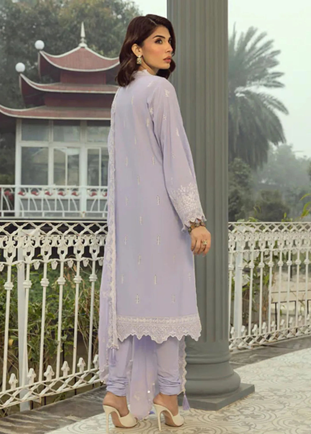 Lakhany Embroidered Lawn Suits Unstitched 3 Piece LSM25EL LG-UB-0125 - Eid Collection