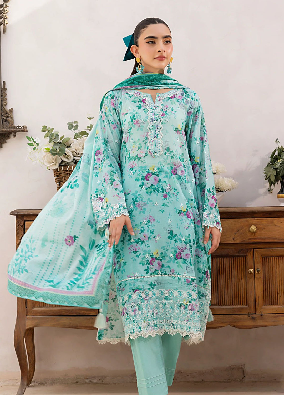Lakhany Embroidered Lawn Suits Unstitched 3 Piece LSM25ES LG-RL-0203 - Summer Collection