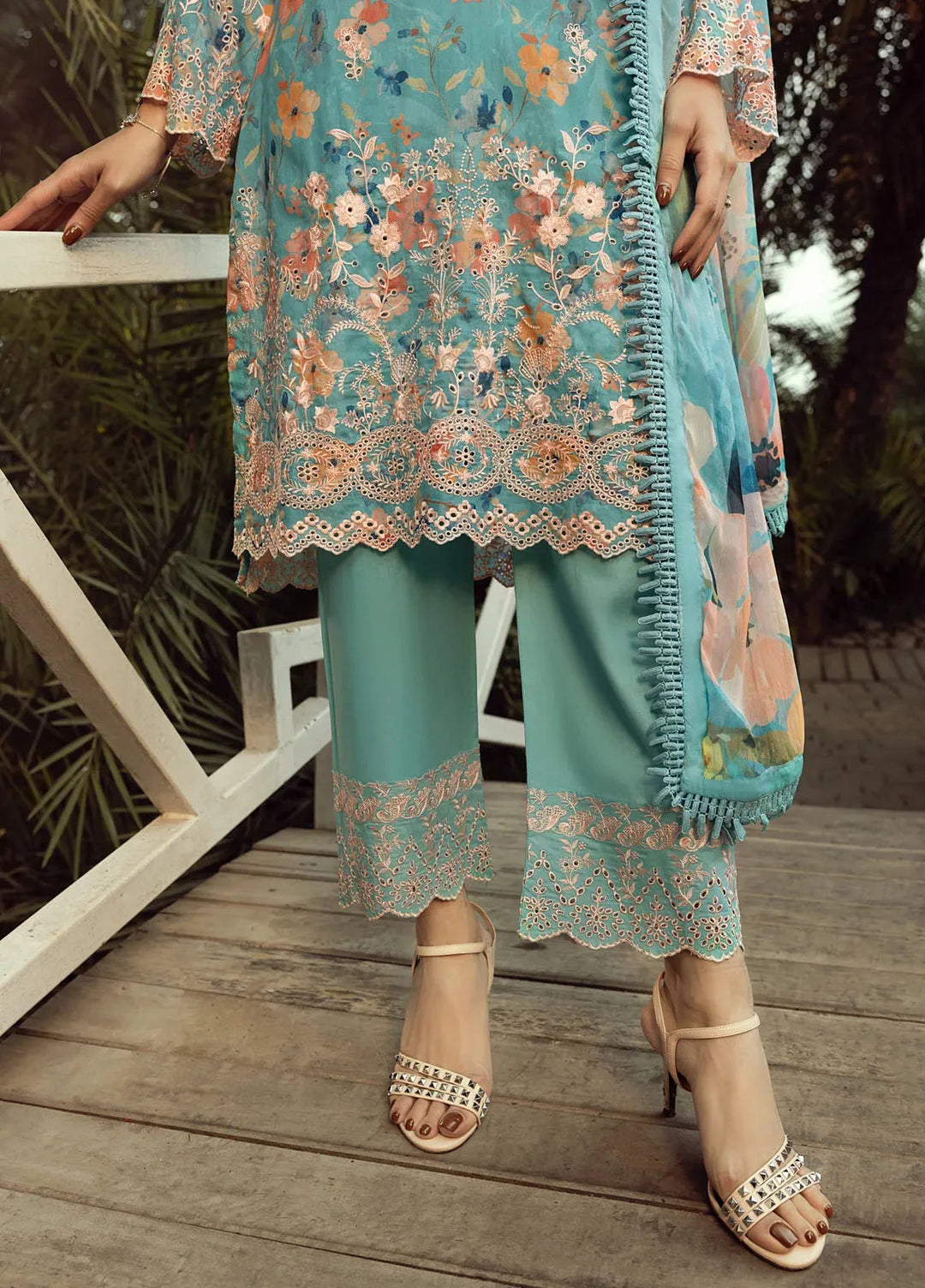 Lakhany Embroidered Lawn Suits Unstitched 3 Piece LSM25SE LG-AR-0087 - Summer Collection
