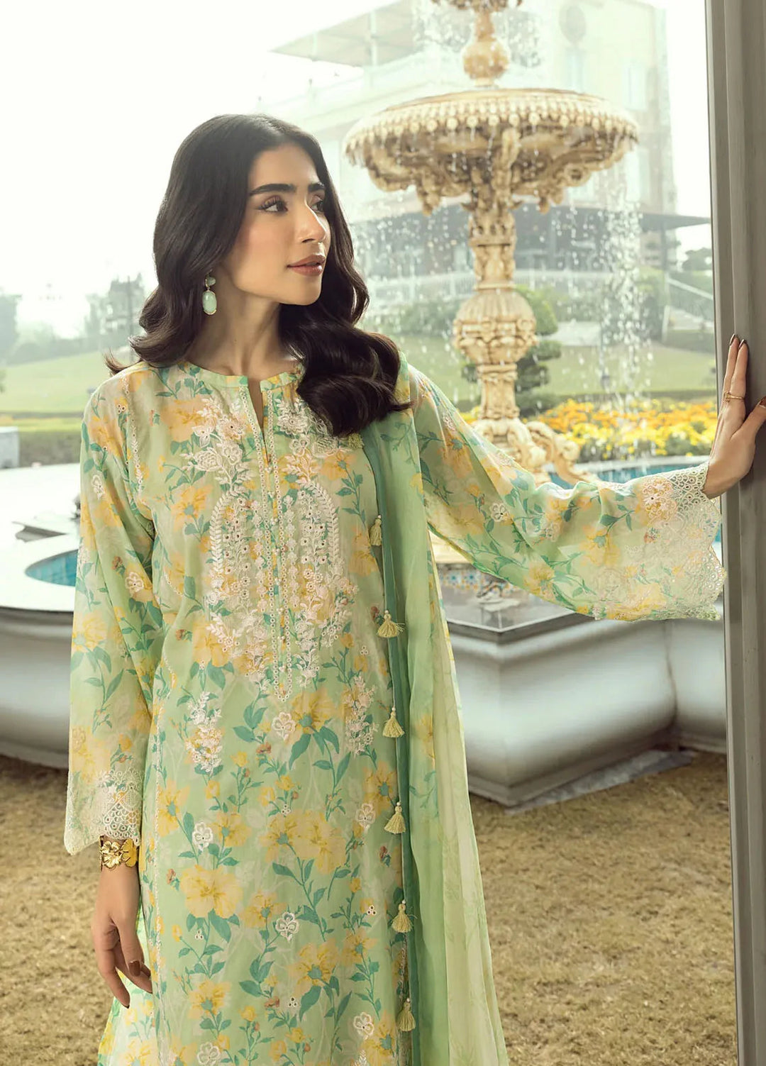 Lakhany Embroidered Lawn Suits Unstitched 3 Piece LSM25SE LG-IZ-0286 - Summer Collection