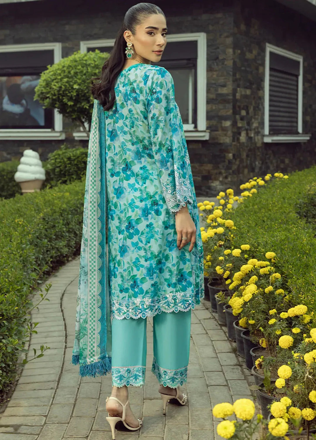 Lakhany Embroidered Lawn Suits Unstitched 3 Piece LSM25SE LG-RL-0149 - Summer Collection