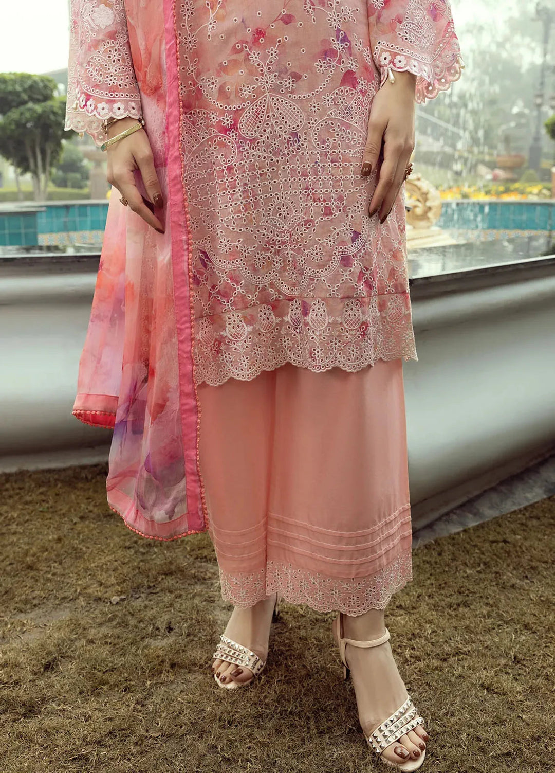 Lakhany Embroidered Lawn Suits Unstitched 3 Piece LSM25SE LG-UB-0103 - Summer Collection