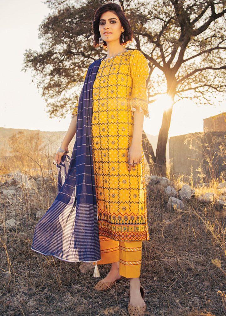 Lakhany Embroidered Lawn Suits Unstitched 3 Piece LSM22-S2 FEC-9022 - Spring Collection