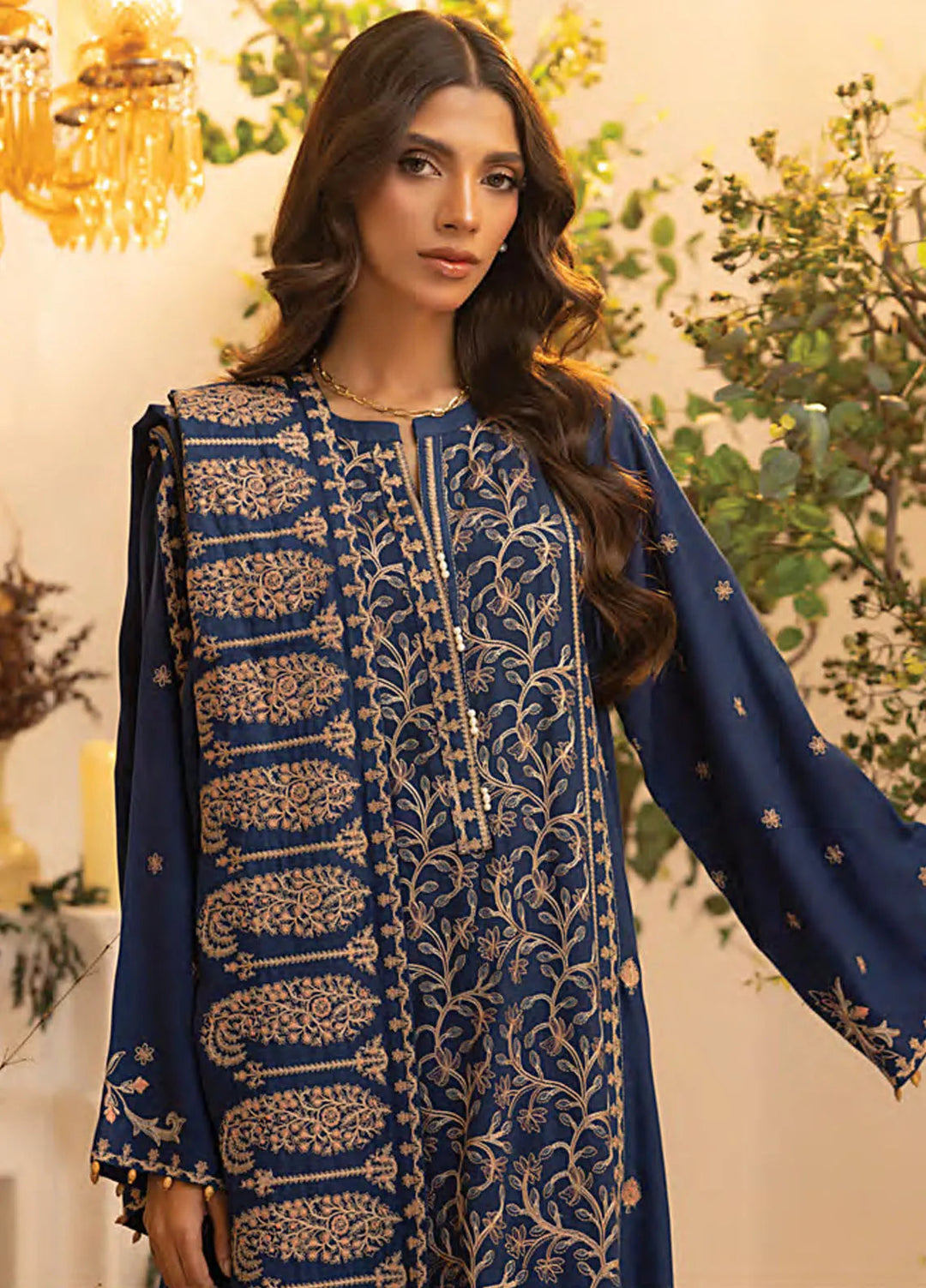 Lakhany Embroidered Wool Suit Unstitched 3 Piece LSM24CU LG-IZ-0248 - Winter Collection