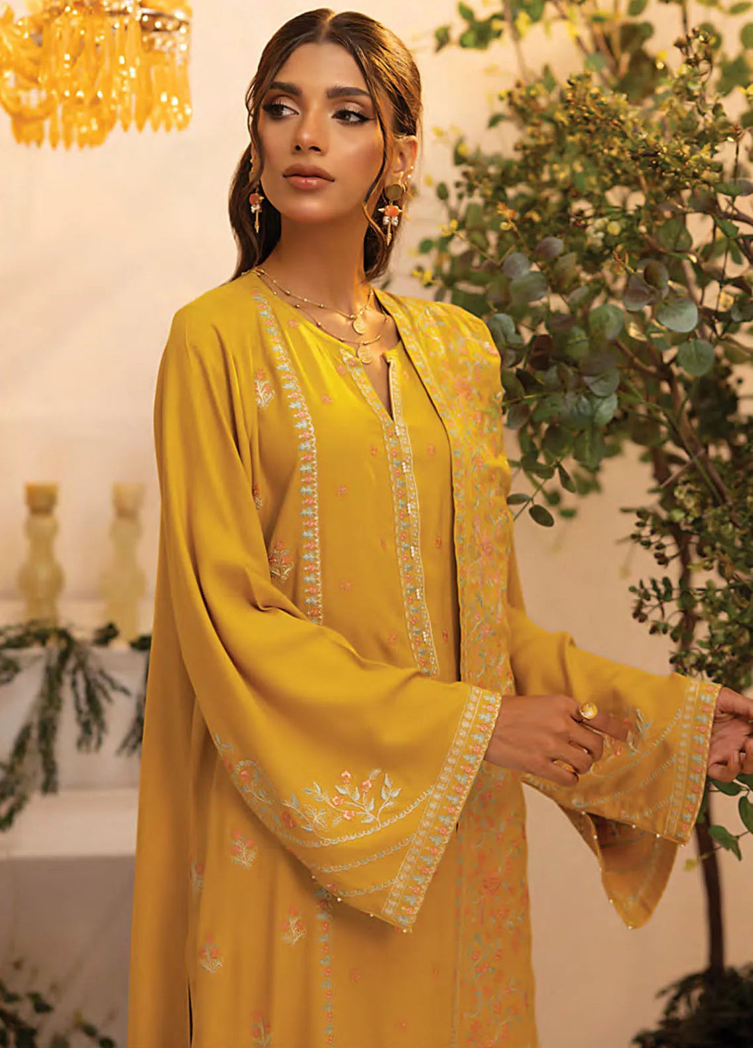 Lakhany Embroidered Wool Suit Unstitched 3 Piece LSM24CU LG-IZ-0249 - Winter Collection